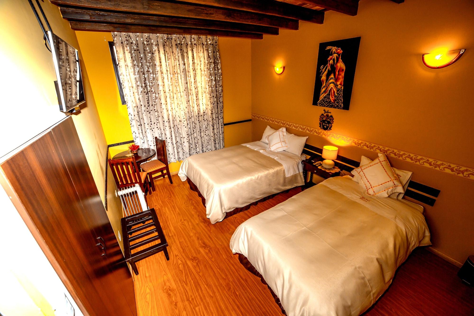 Yabar Hotel Plaza Куско Екстериор снимка