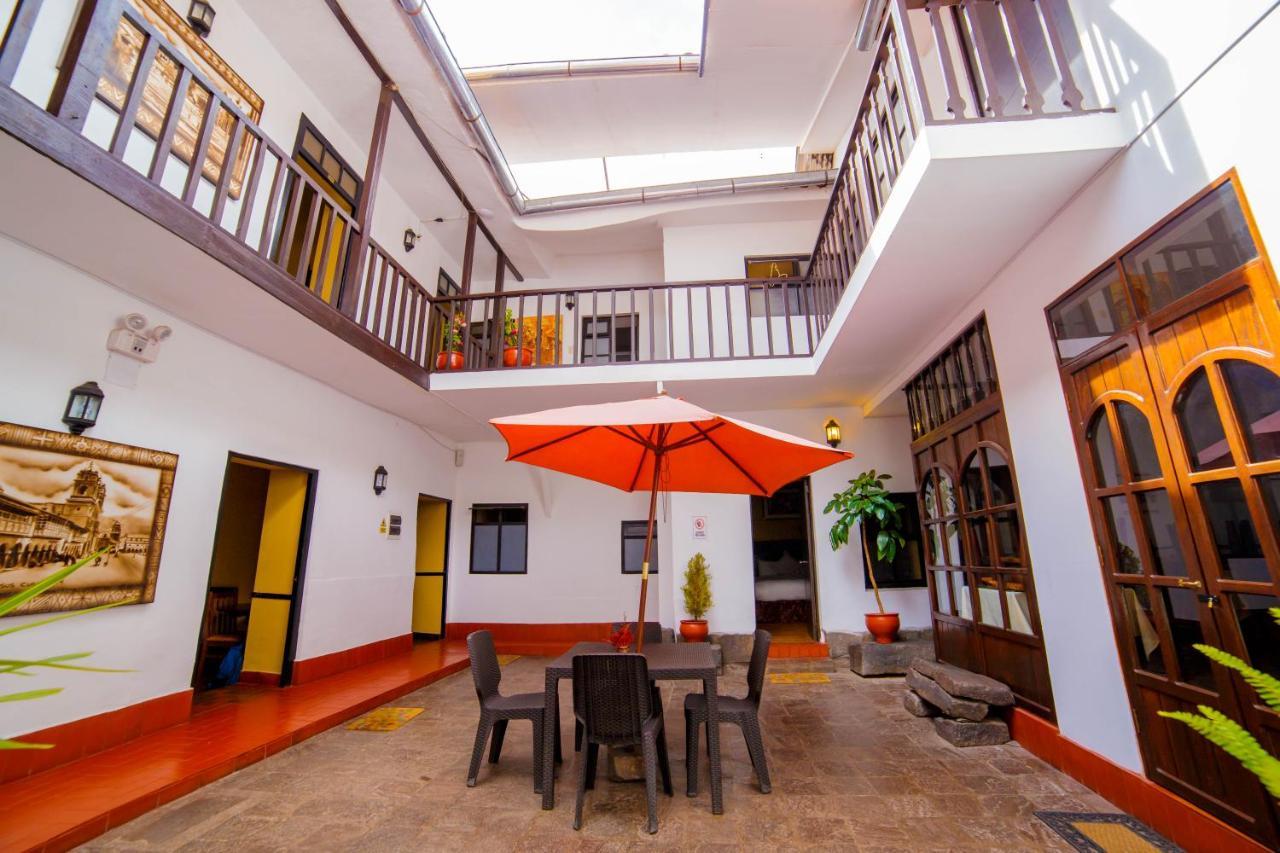 Yabar Hotel Plaza Куско Екстериор снимка